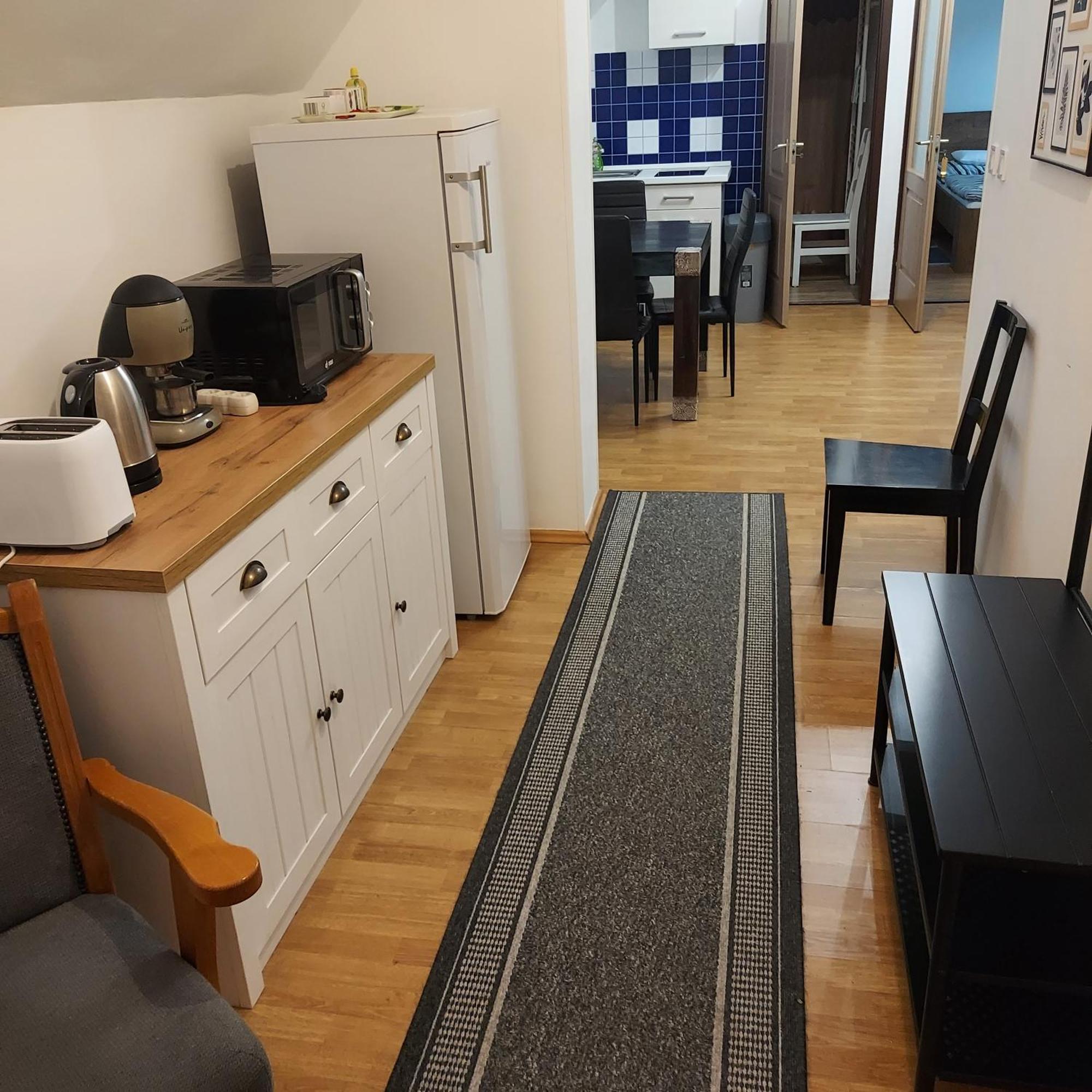 Petra Vendeghaz Hotel Szekszard Luaran gambar
